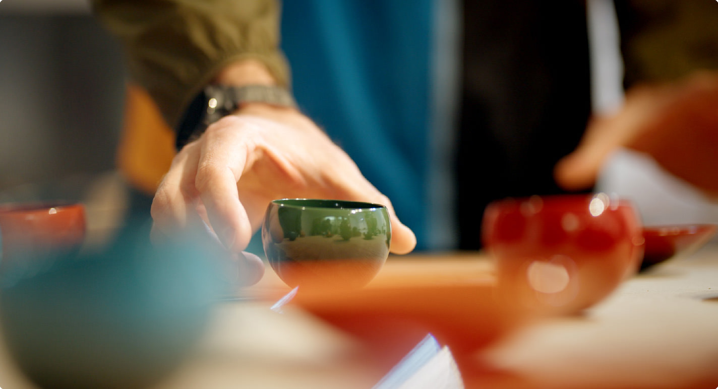 Hiroshima: Traditional lacquer art & studio tours (gift included)